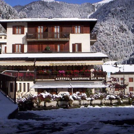 Albergo Ristorante Sole Mezzoldo Exterior foto