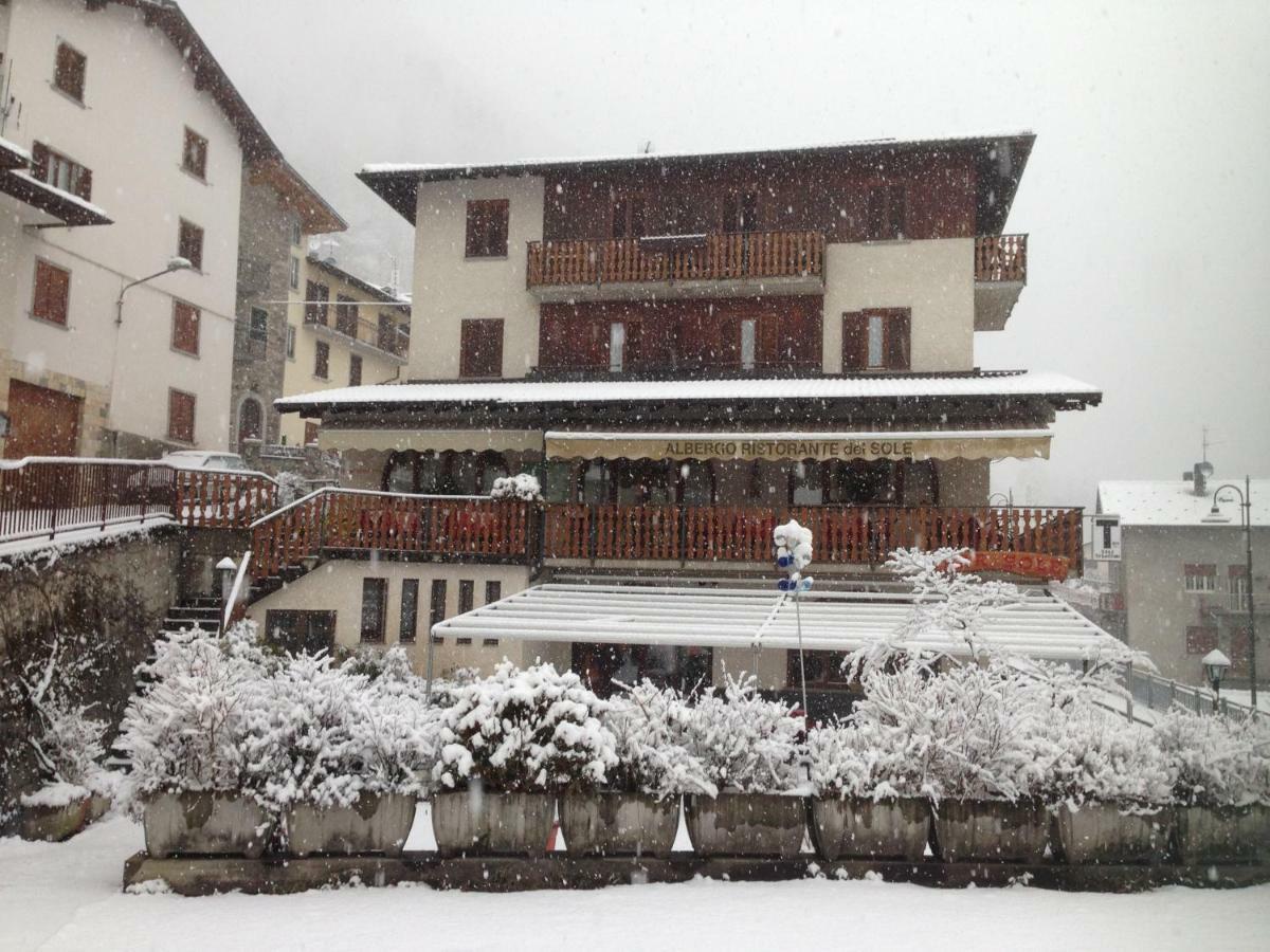 Albergo Ristorante Sole Mezzoldo Exterior foto